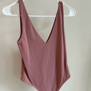 babaton contour v neck bodysuit